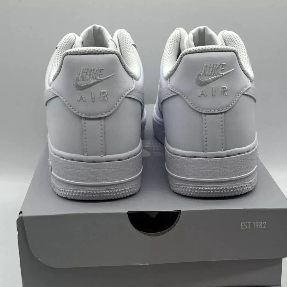 New Men's Nike Air Force One AF1 All White Triple White